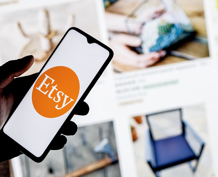 TikTok seller presenting a product with a ring light